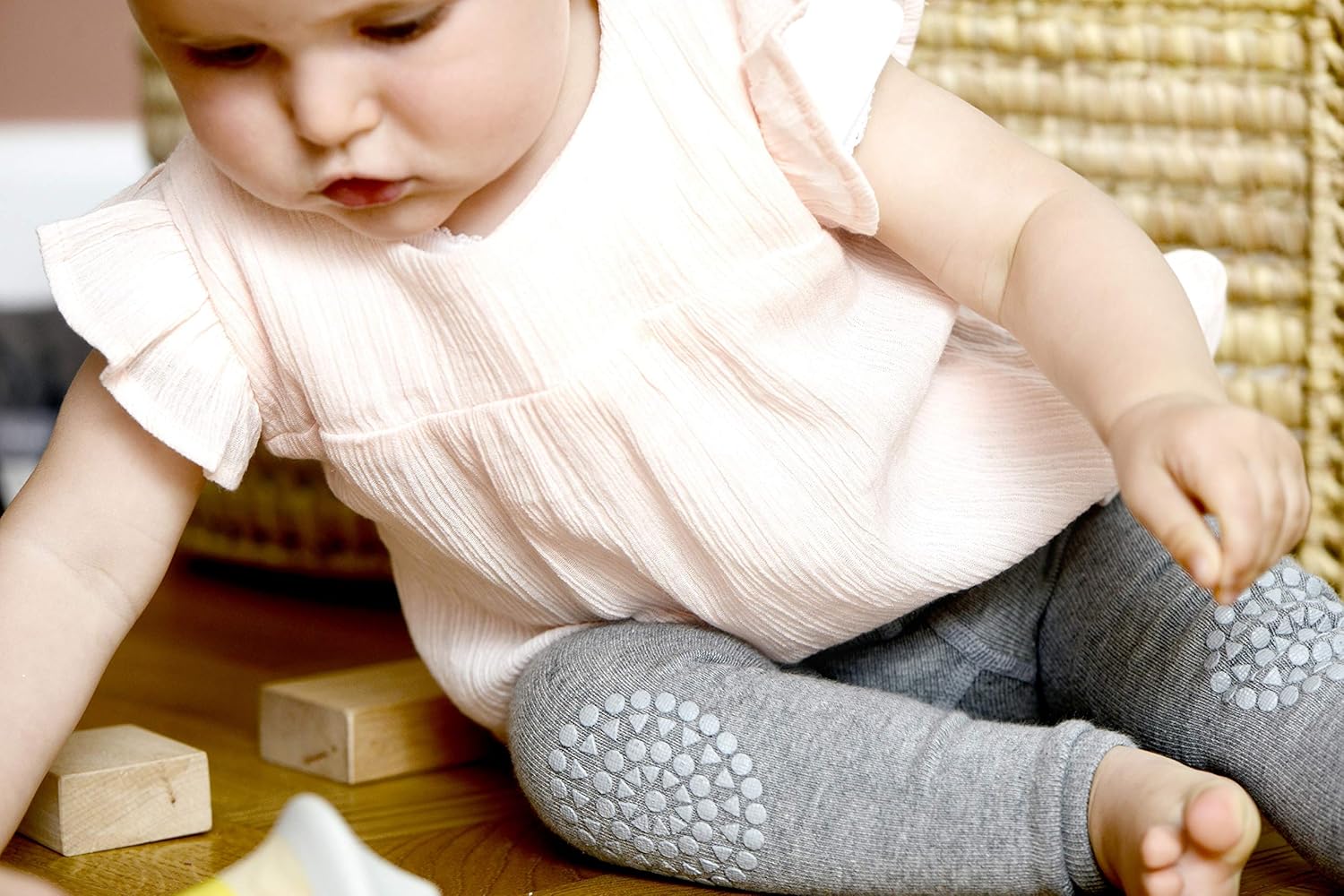 12 18m Cottonstretch Dusty Rose Gobabygo Original Non Slip Baby Crawling Leggings Anti Slip Crawling Support For Active Children 80 Cm Baby Products Gifts Keepsakes Umoonproductions Com