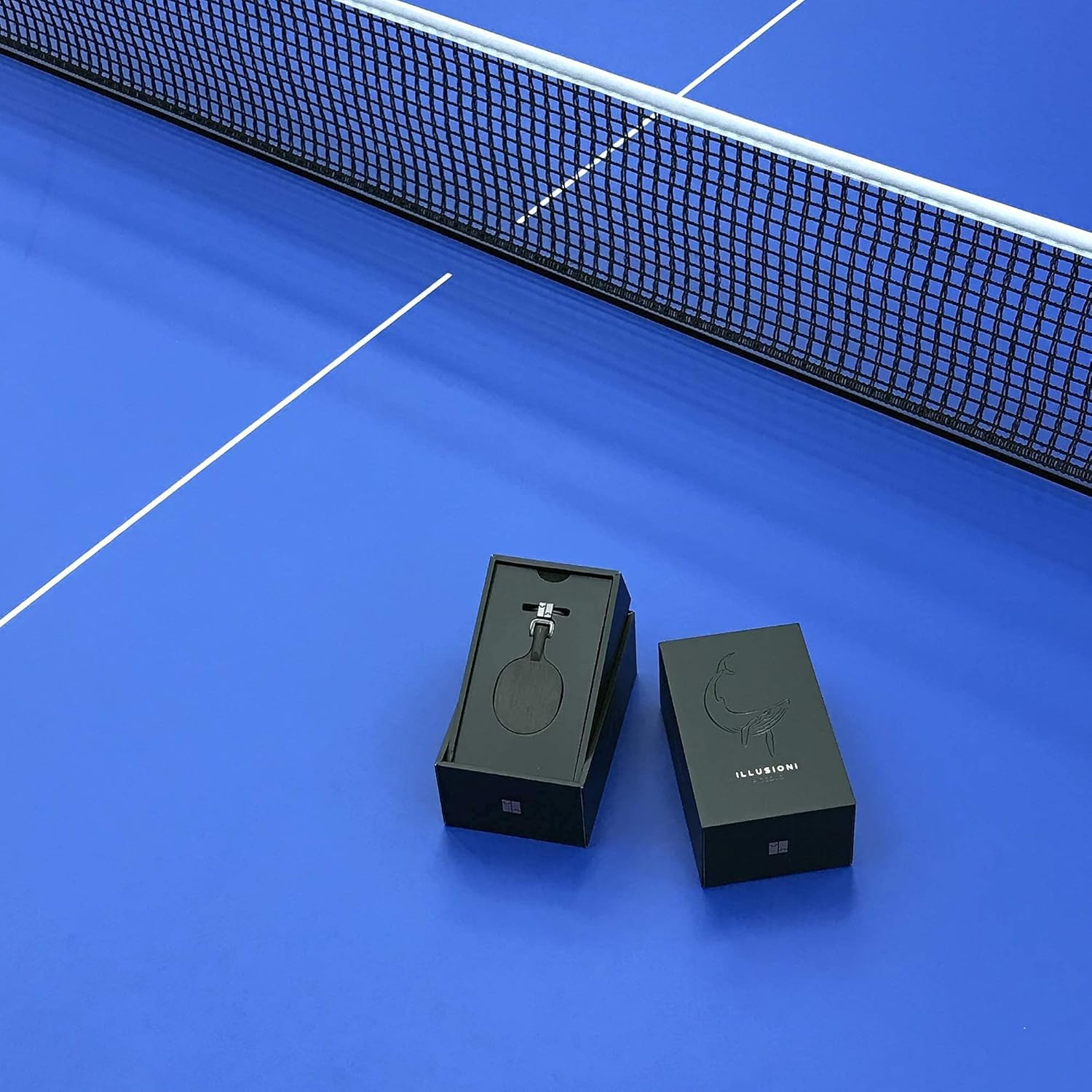 Illusioni Piccolo TT Blade Table Tennis Racket Keychain/Key Ring - Ebony Black - Wooden - Best Gift for Ping Pong Lovers: Clothing