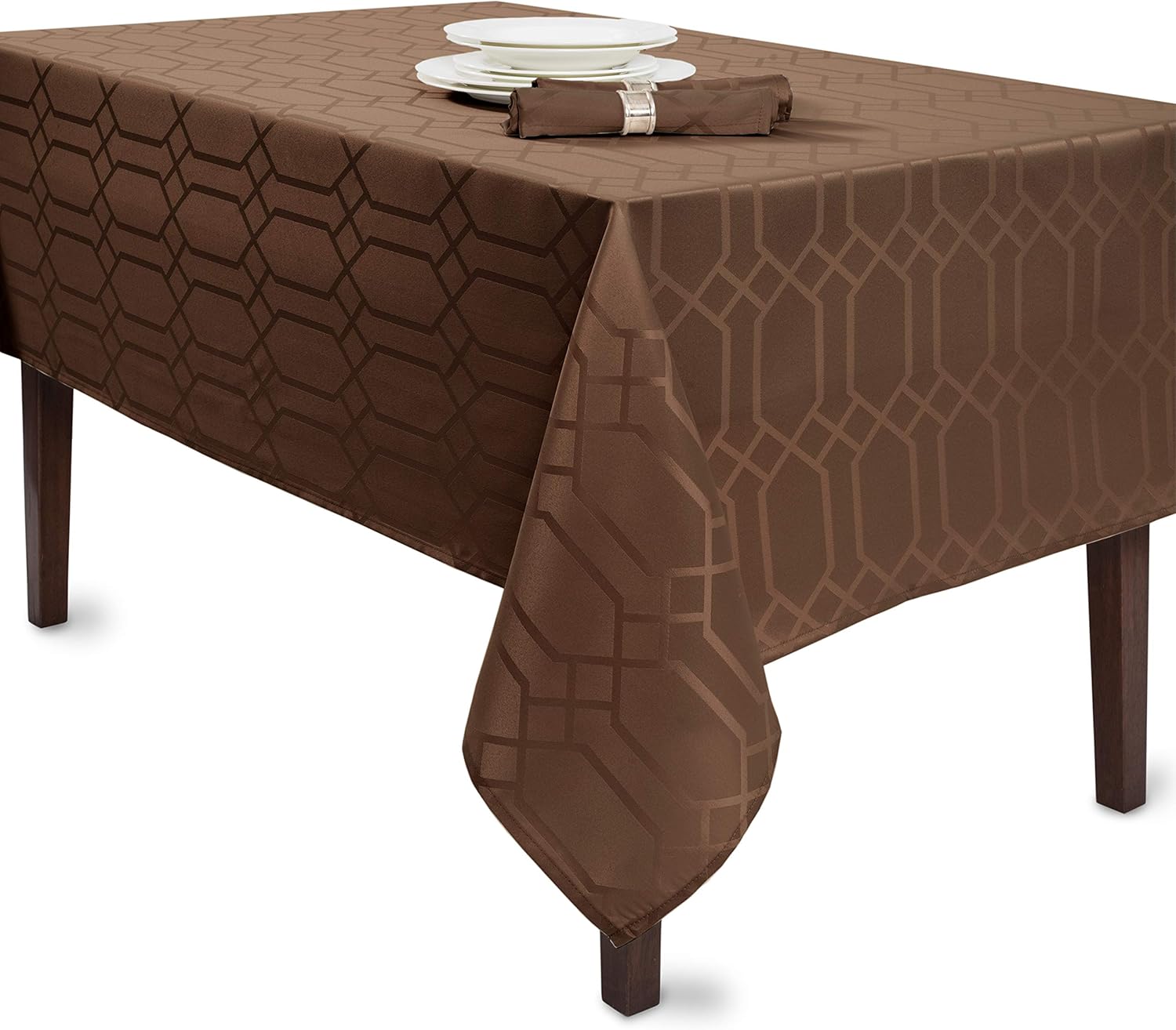 Best spill proof dining table cloth