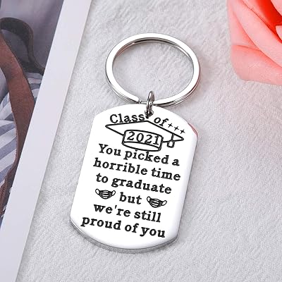 College Graduation Presents For Him : 45 Most Useful College Graduation Gifts For Him In 2021 - Celebrate his accomplishments with a great graduation gift.