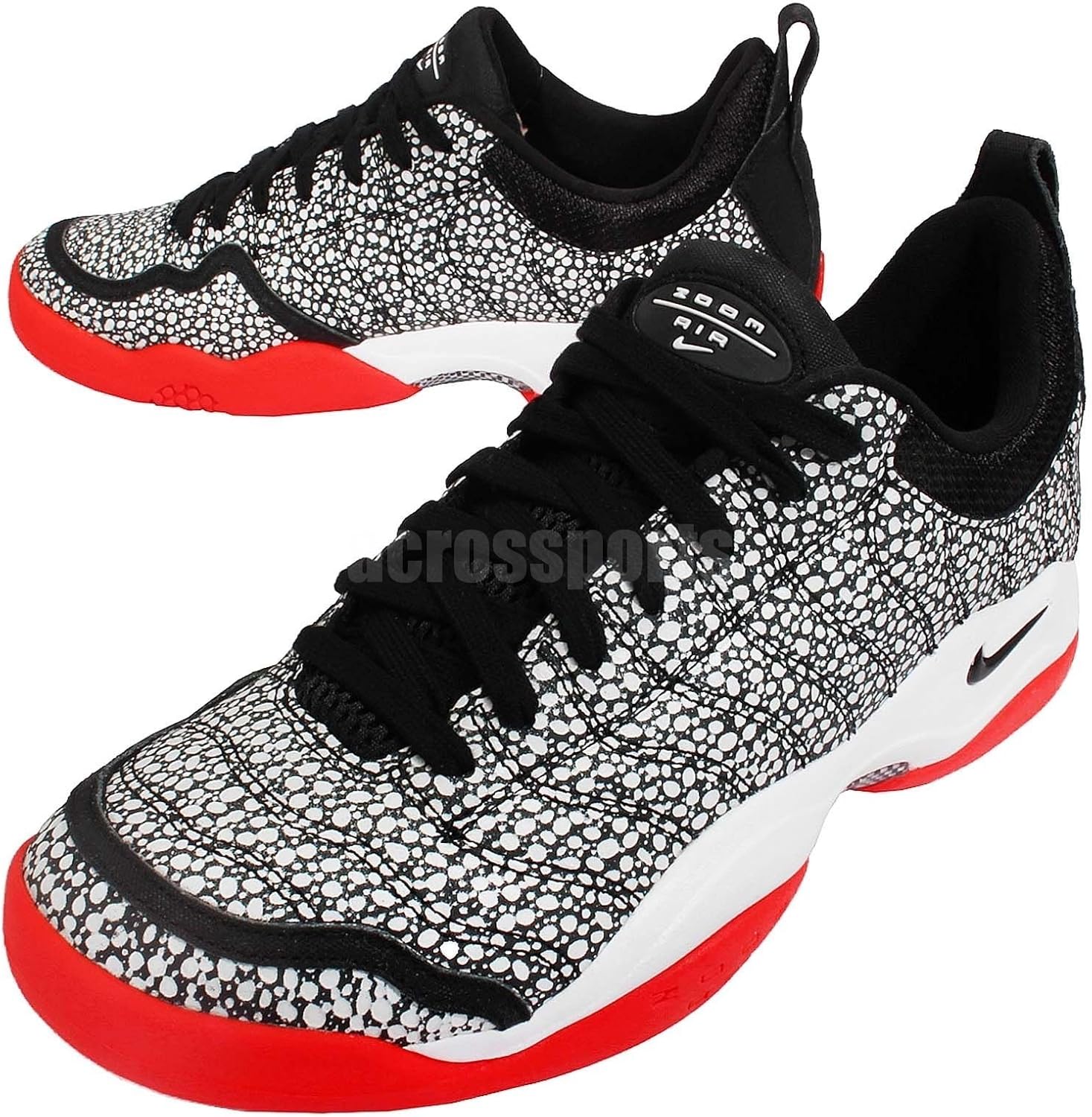 nike oscillate tennis shoes