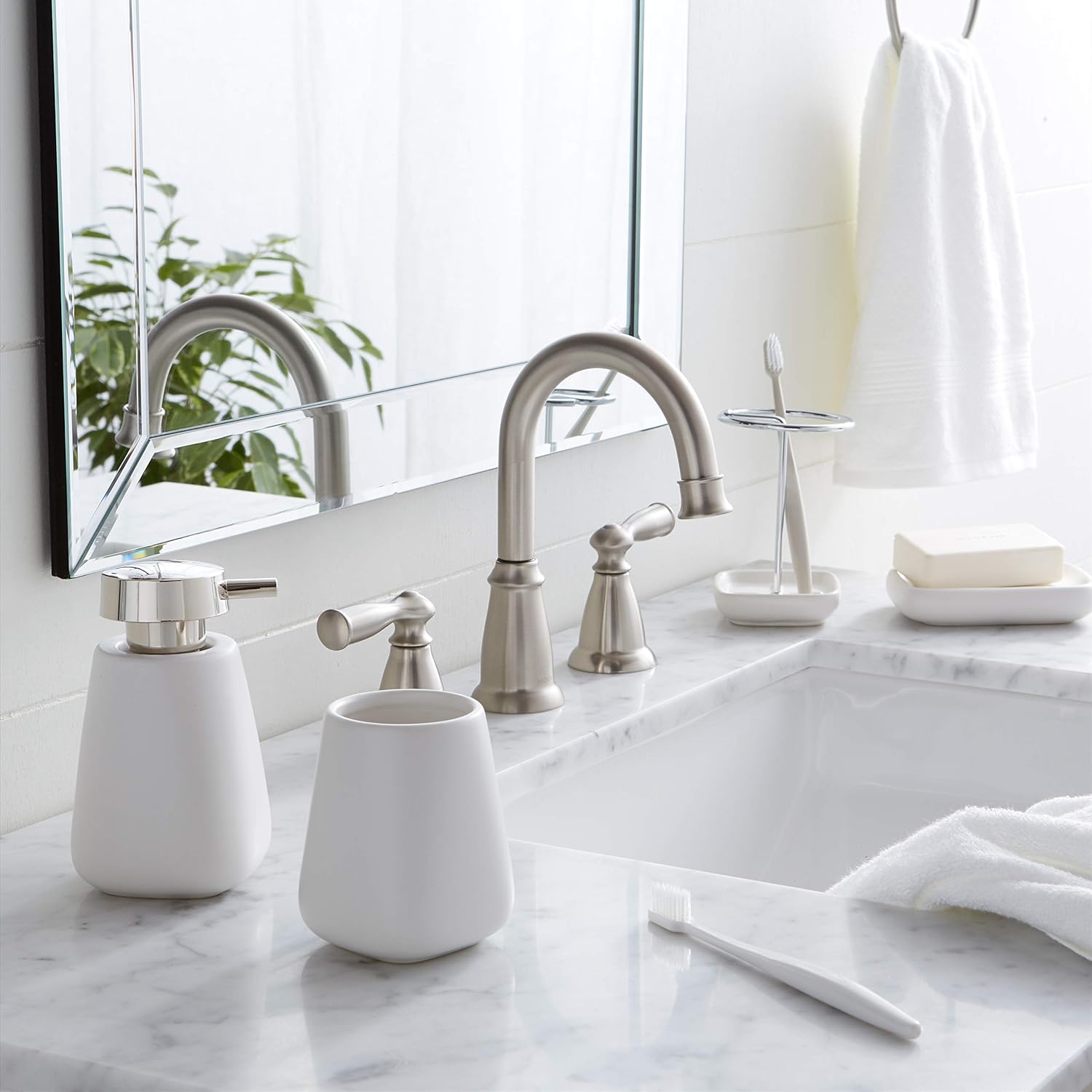 Basics 4-Piece Ceramic Bathroom Accessories Set, White: Home & Kitchen