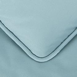 Amazon Basics Lightweight, Soft King Size Comforter