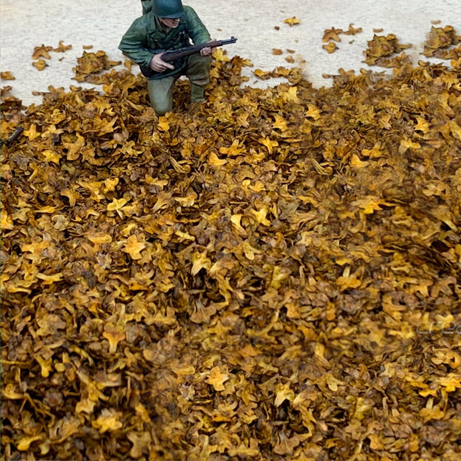 FOIMAS Realistic Miniature Leaves Simulation Leaves for DIY Model Railway Fairy Garden Diorama Scenery Landscape Layout,Pack of 4