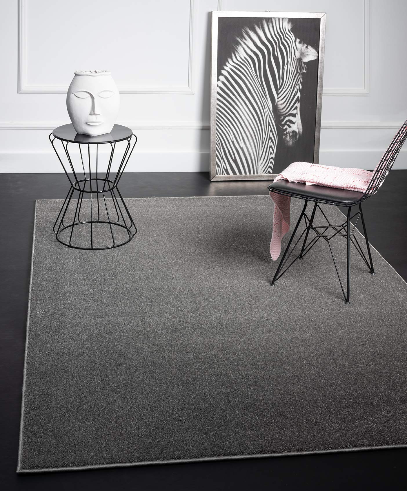 Mia's Teppiche "Emma Living Room Rug, Short Pile, 120 cm round, Anthracite