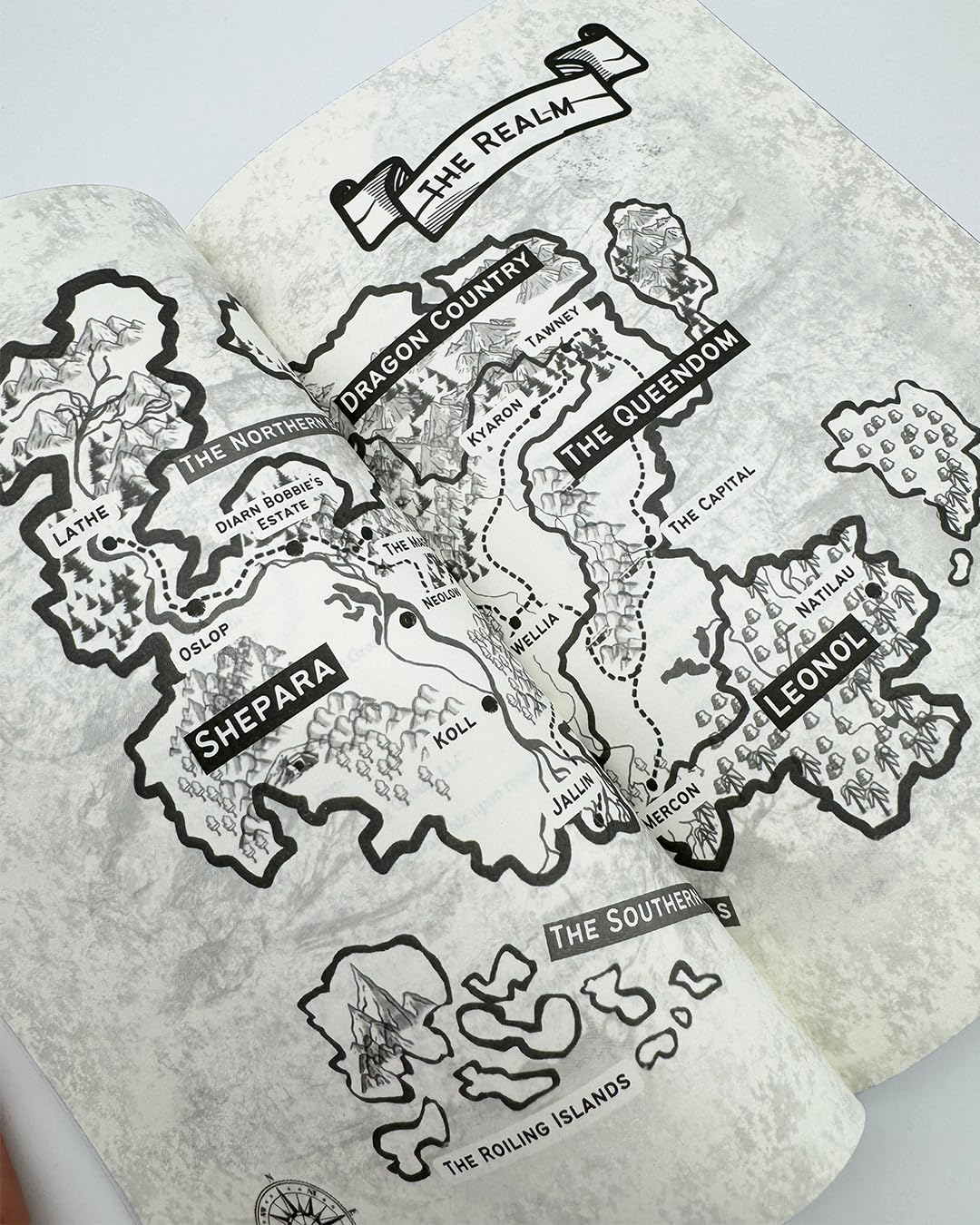 Alchemy and a Cup of Tea (Tomes & Tea, 4)