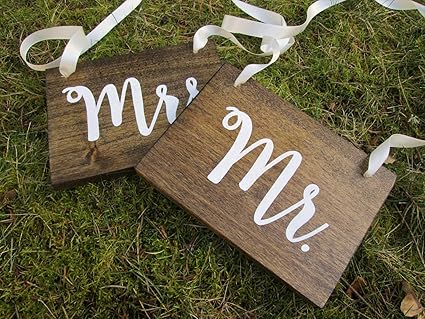 Amazon Com Mr And Mrs Sweetheart Table Signs Wood Wedding