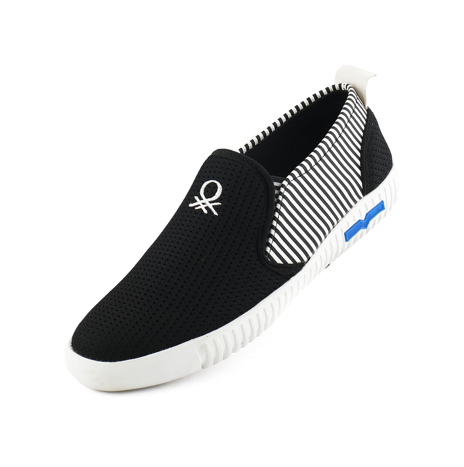 no lace black sneakers