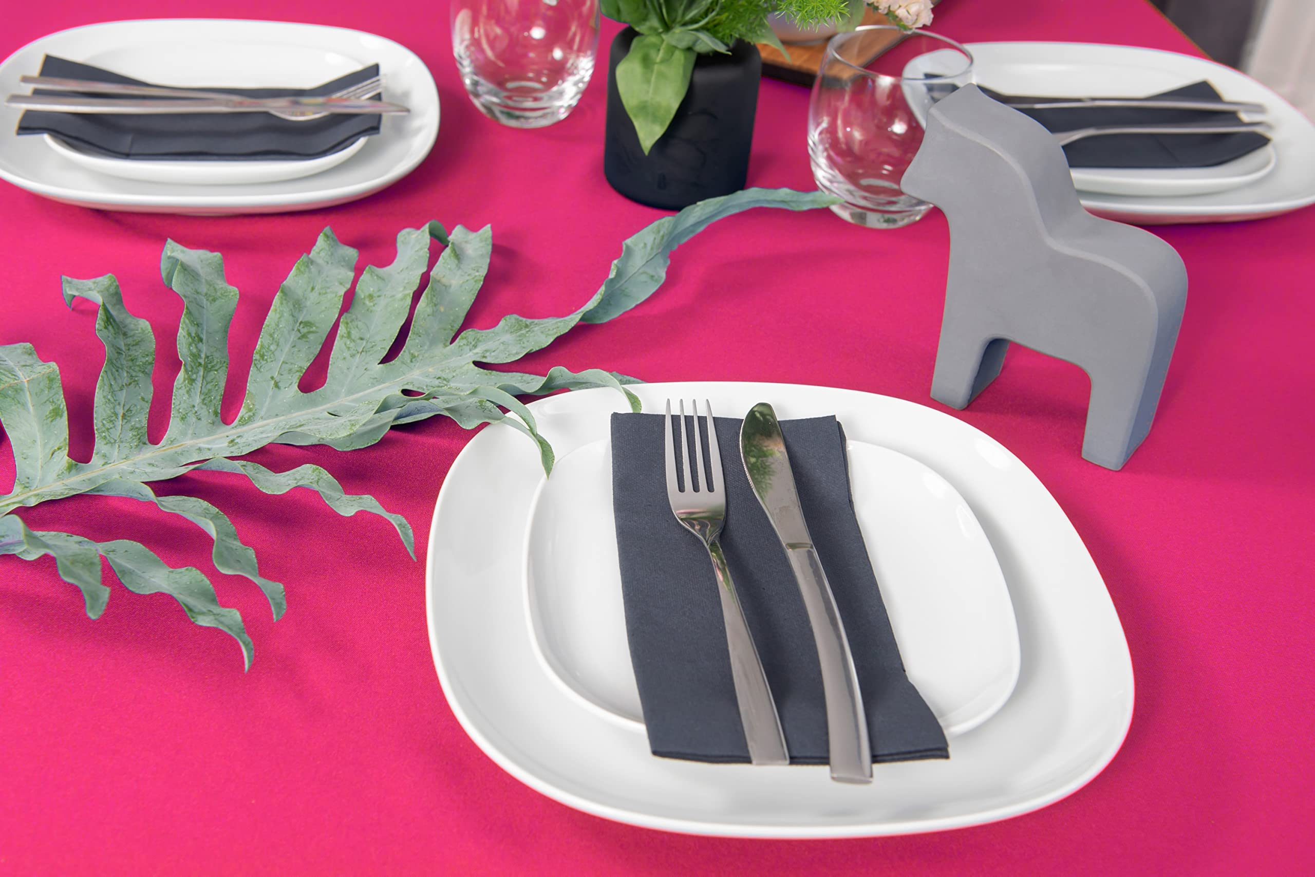 NIBLO Tablecloth Table Runner Table Linen Table Decoration Table Cloth (Dark Pink, Tablecloth - 140 x 220 cm) — image 1