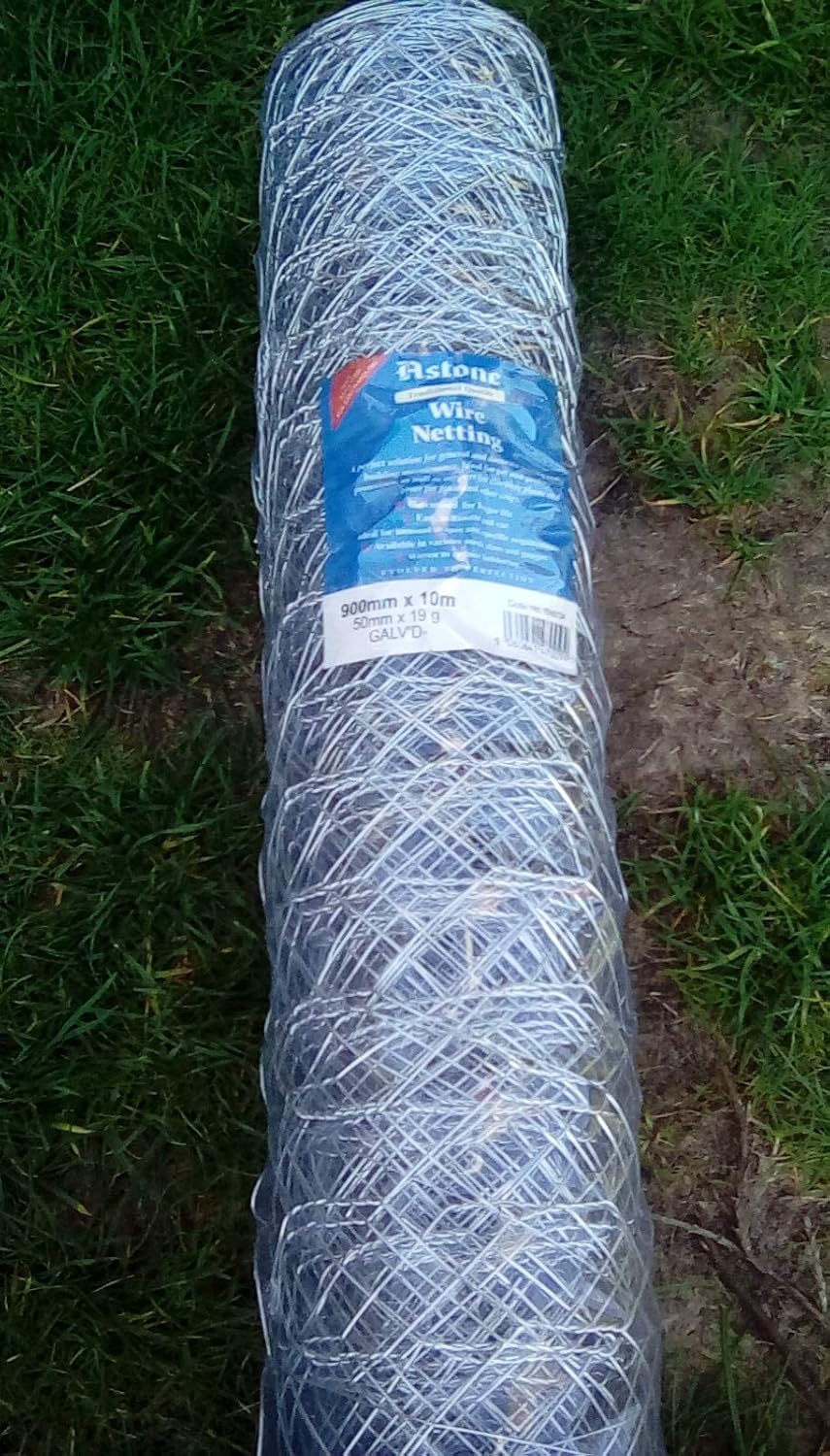 Astone heavy duty galvanised chicken wire netting roll: 900mm wide, 10m long, 50 mm mesh, 19g wire diameter - Image 3