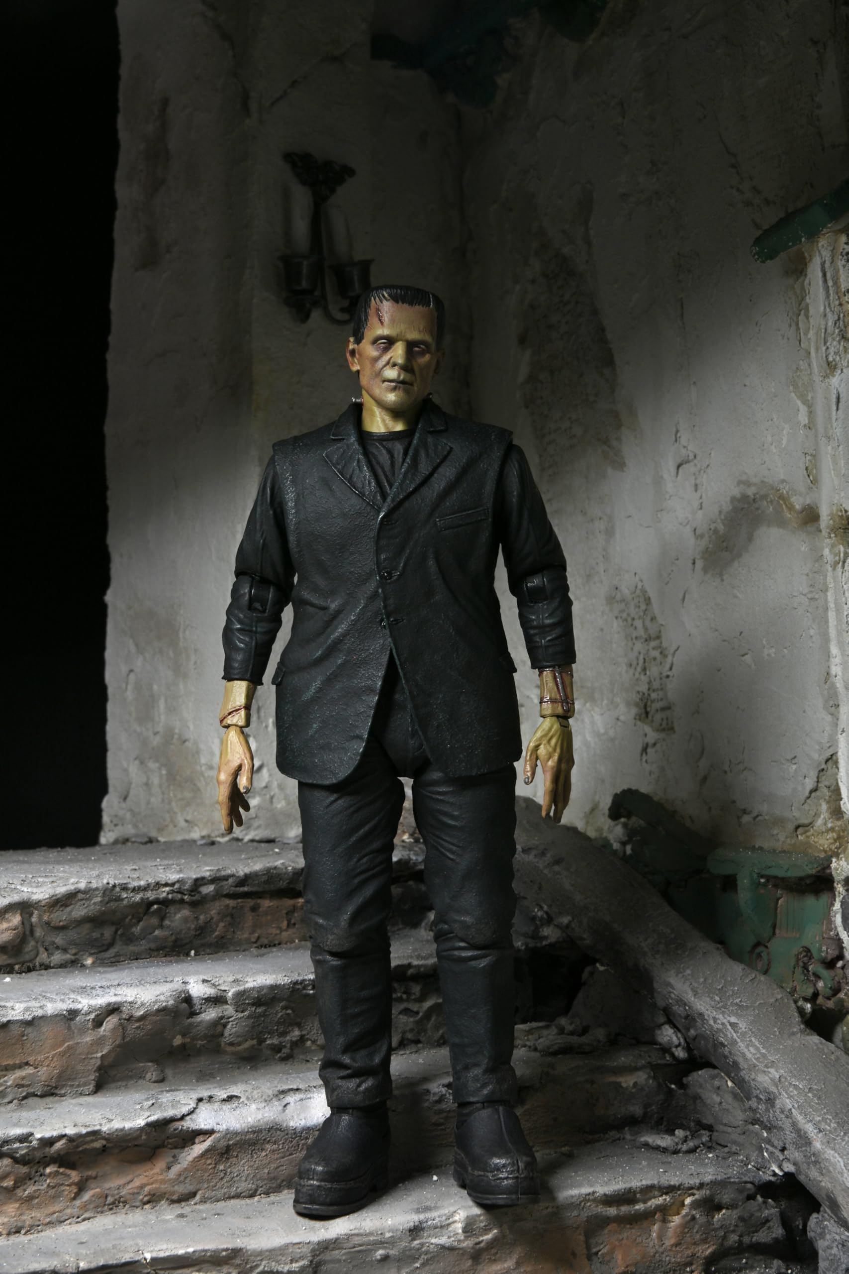 NECA UNIVERSAL MONSTERS - Ultimate Frankenstien - Figurine articulée ,Black,18cm