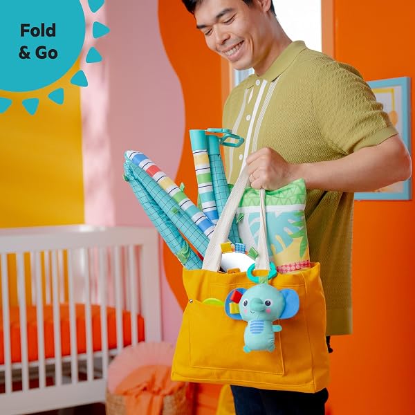 BRIGHT STARTS WILD WIGGLES BABY ACTIVITY GYM & PLAY MAT WITH FOLDINGTOY BAR, NEWBORN AND UP – GREEN, 18.0″ X 31.0″ X 31.0″