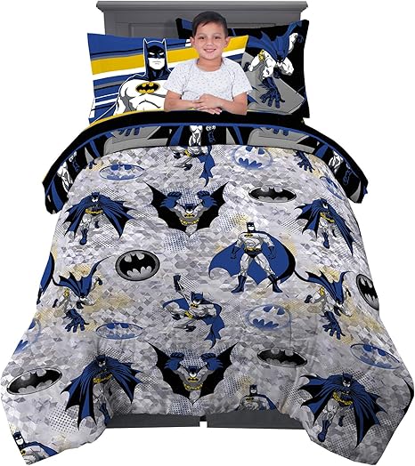 Amazon Com Franco Kids Bedding Super Soft Comforter And Sheet Set With Sham 5 Piece Twin Size Batman Home Kitchen