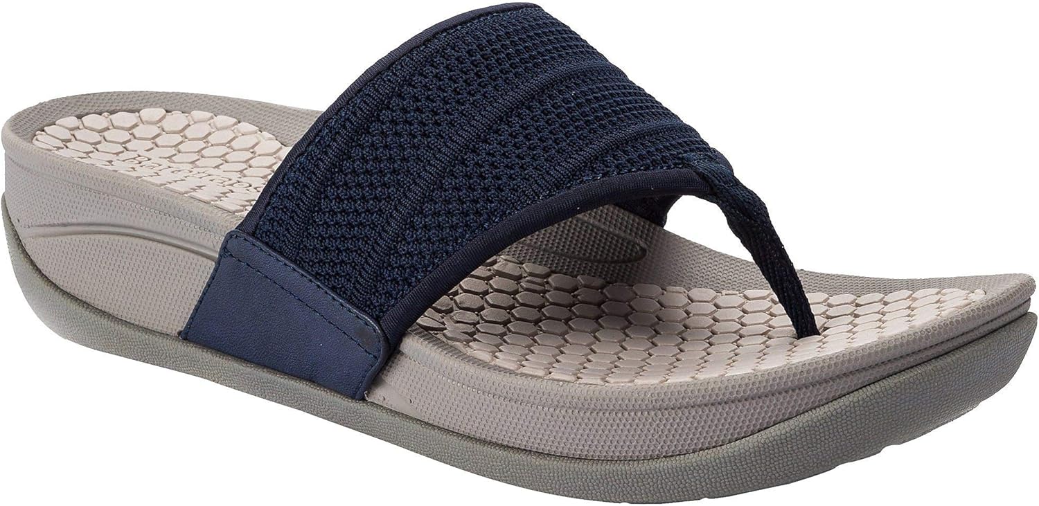 Amazon.com | BareTraps Womens Daise Thong Sandals 7.5 Navy | Flip-Flops