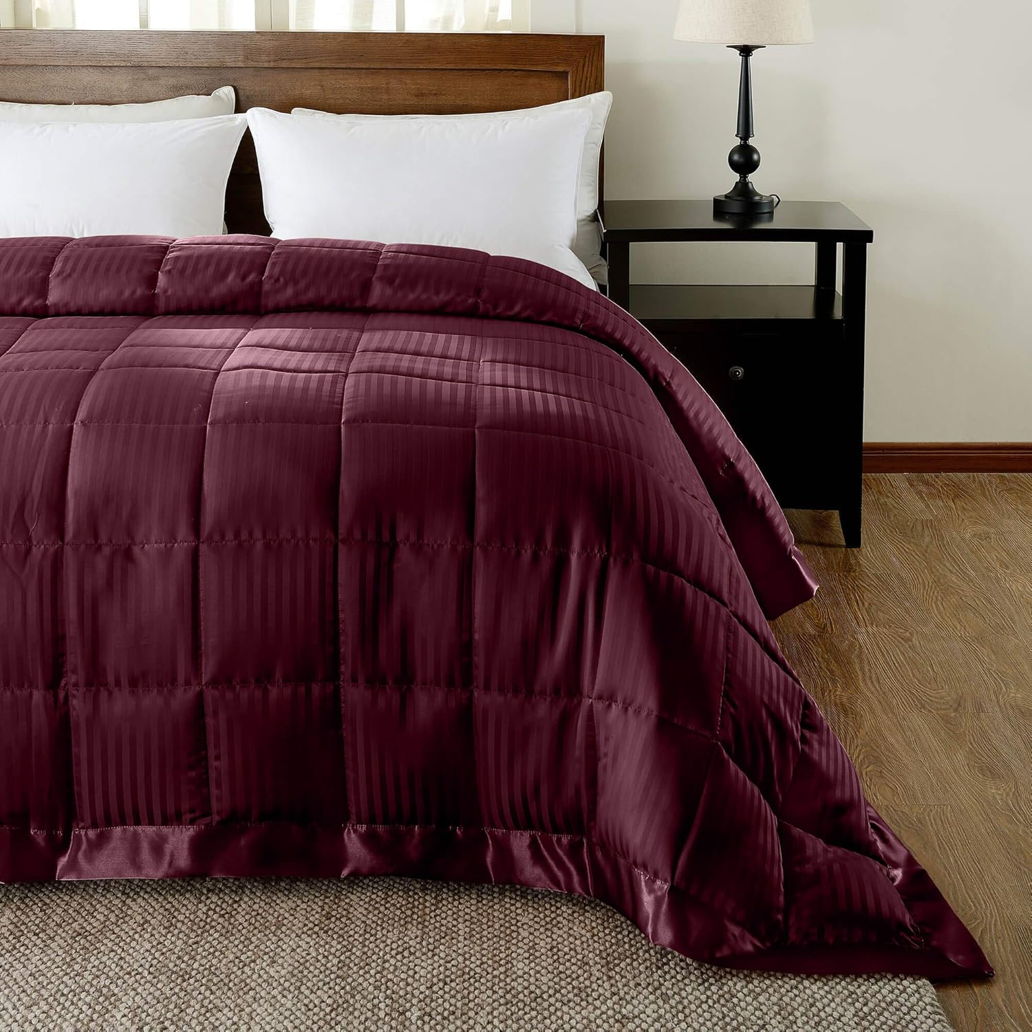 downluxe Lightweight Queen Down Alternative Blanket with Satin Trim, Pink, 90 X 90 Inch: Home & Kitchen