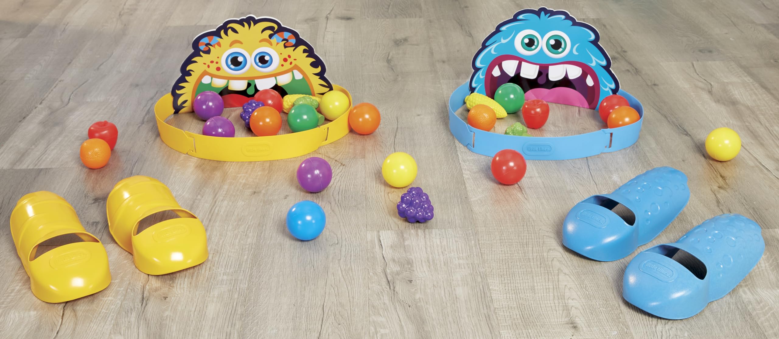 Little Tikes Feeding Frenzy - Indoor/Outdoor Gaming Experience - 30+ Accessories - Ages 3+ - Easy to Learn - Fast Paced