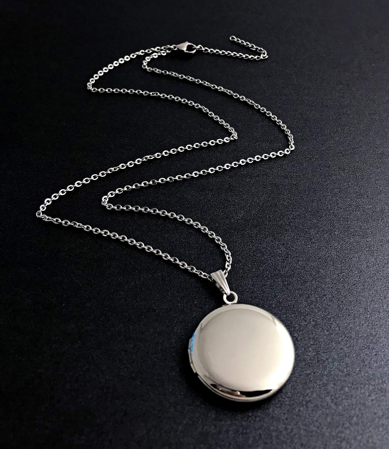 YOUFENG Round Locket Necklace that Holds Pictures Heart Circle Shape Lockets Gift for Jewelry