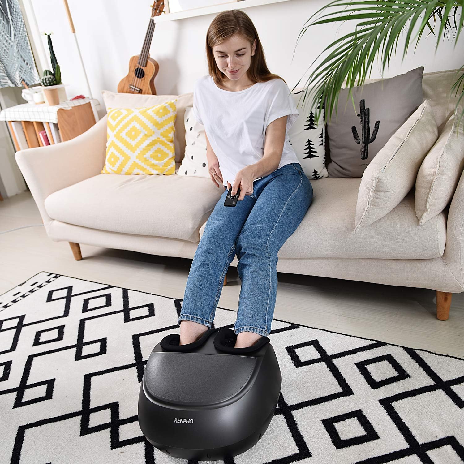 RENPHO Foot Massager Machine with Heat and Remote, Shiatsu Deep Kneading, Multi-Level Settings, Delivers Relief for Tired Muscles and Plantar Fasciitis, Fits feet up to Men Size 12: Health & Personal Care