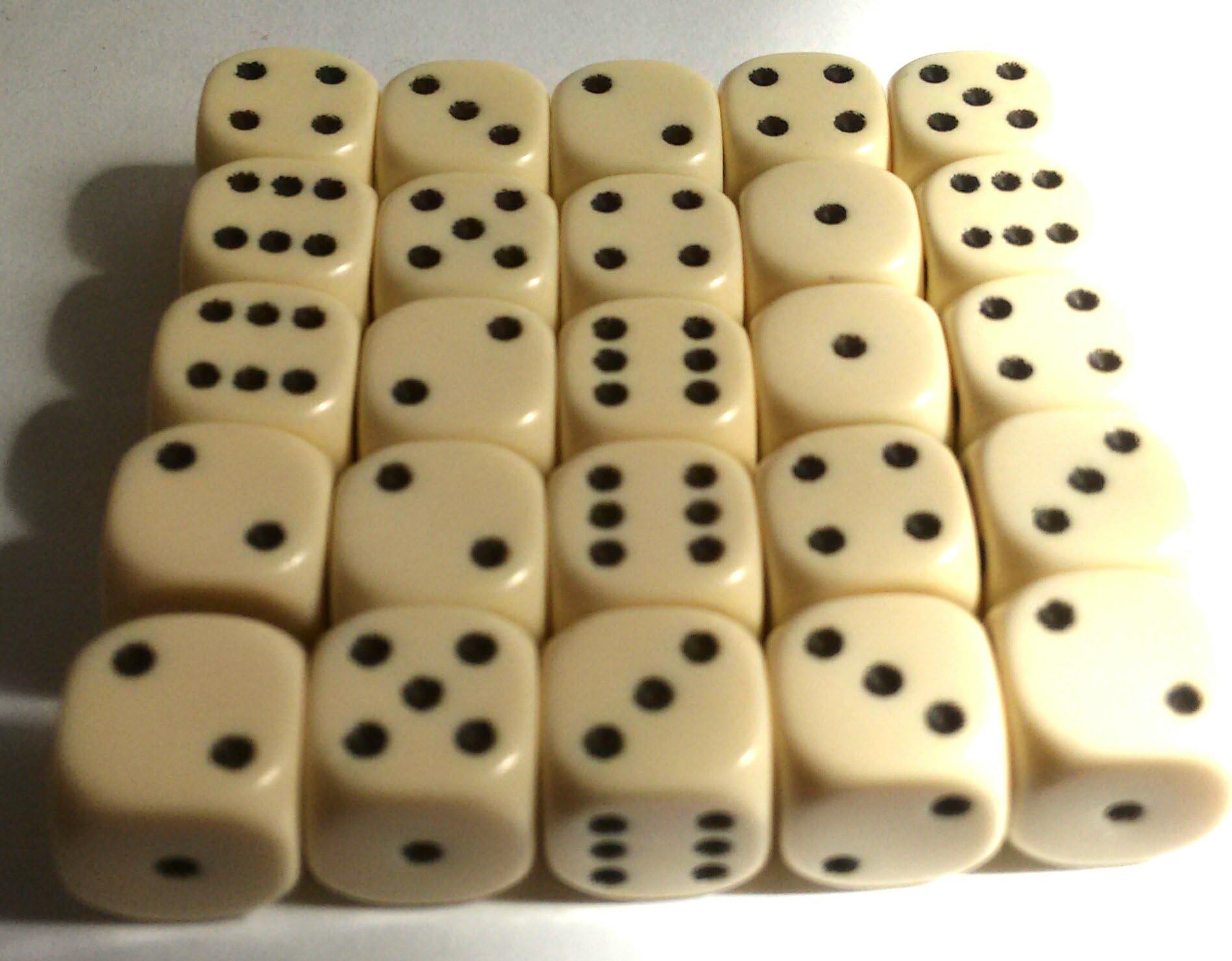 Ivory 12mm D6 Opaque x25 Dice