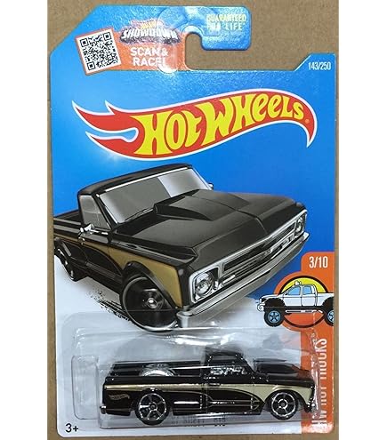 Hot Wheels Red Edition 10/12 '67 Chevy C10 176/250, White with