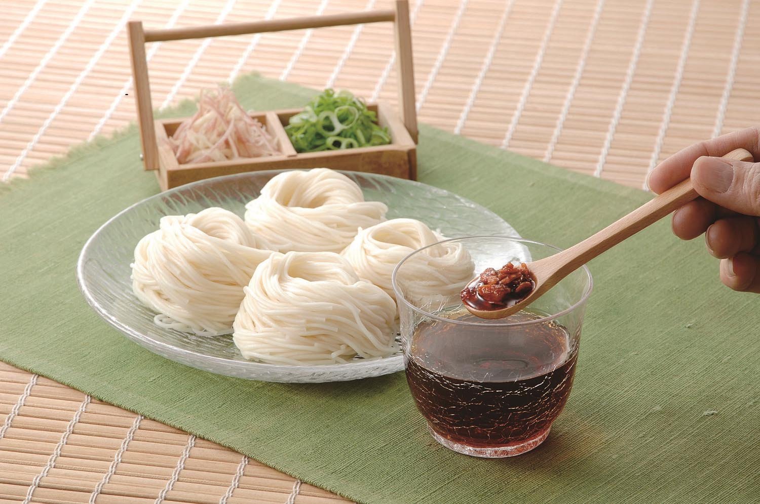 Momoya Chili Oil with Fried Garlic Taberu Layu 3.88 Oz Buy Online in