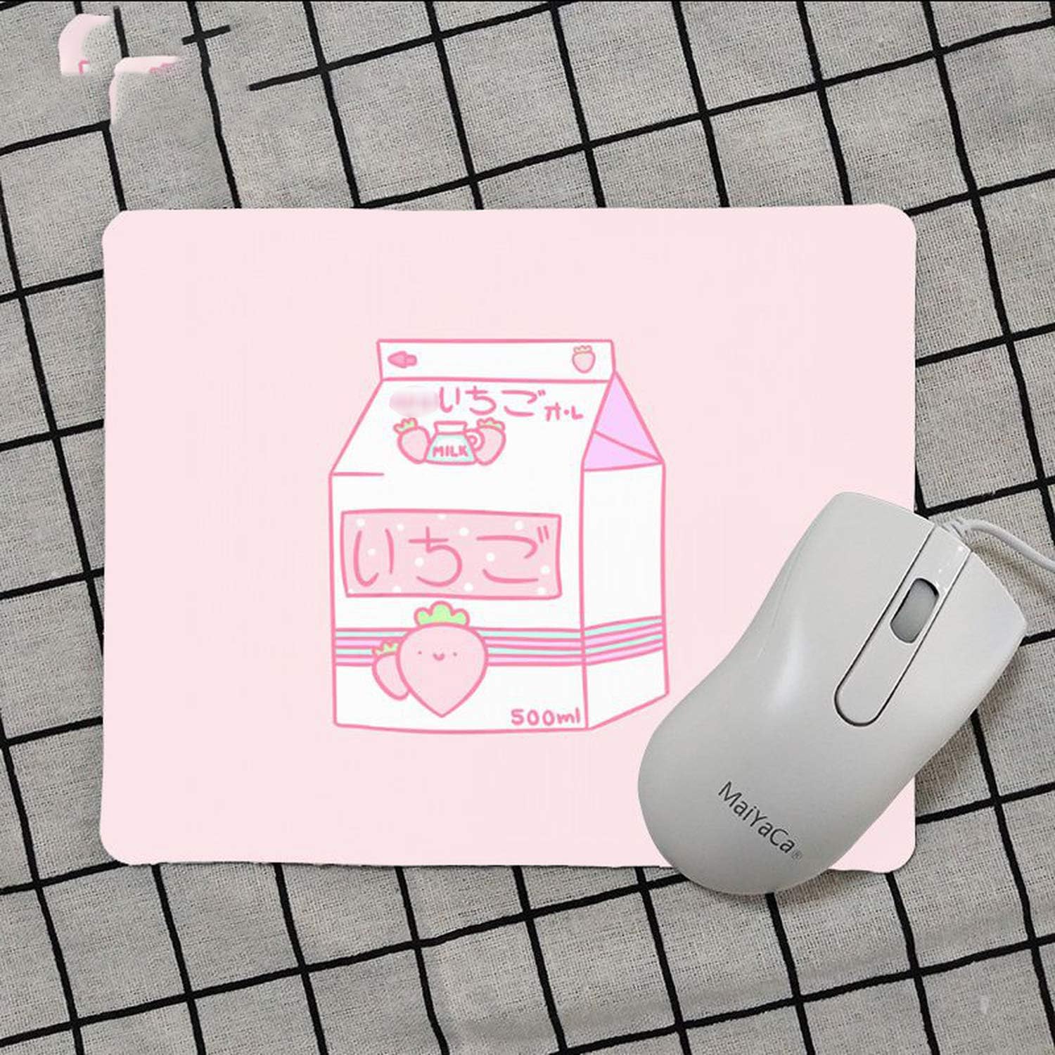 Amazon かわいい日本のいちごミルクラバーマウス耐久性のあるデスクトップマウスパッドトップゲーミングパッドマウス No Lock Edge18x22cm4 ヨーブーシスター マウスパッド 通販