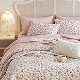Wake In Cloud - Floral Quilt Set, Coquette Cottagecore Shabby Chic Flower Pattern for Women Teen Girls, Reversible Lightweight Bedspread Coverlet, 3 Pieces, Pink, Twin/Twin XL Size