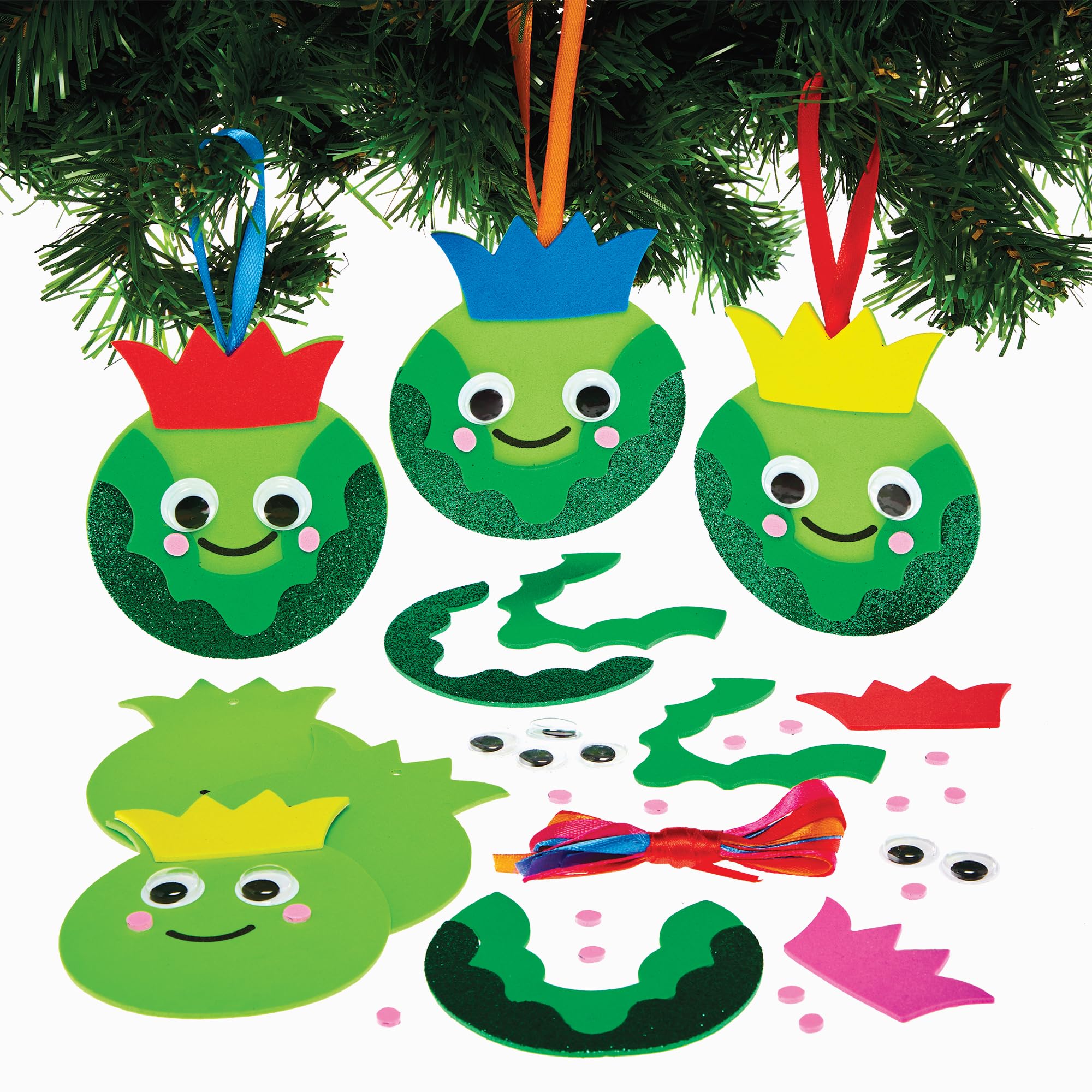 Baker Ross FX788 Brussel Sprout Decoration Kits - Pack of 8, Christmas Decoration Arts and Crafts for Kids