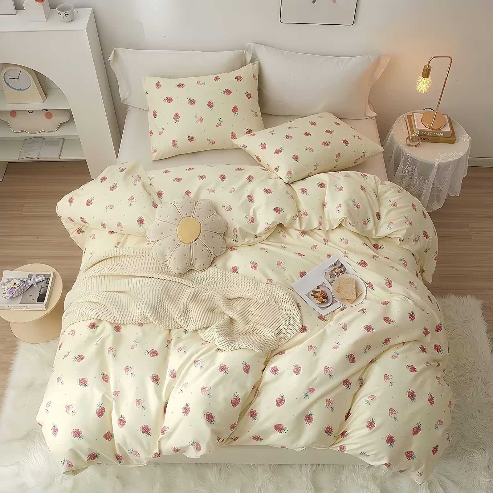 Tabeskly Kids Girls Bedding Set Double, Yellow Strawberry Cute Soft Zipper Childrens Full Bed 3 Piece Cover Duvet Quilt Covers and Pillowcases - Mildly Cosy Budget Bedclothes 200×200cm