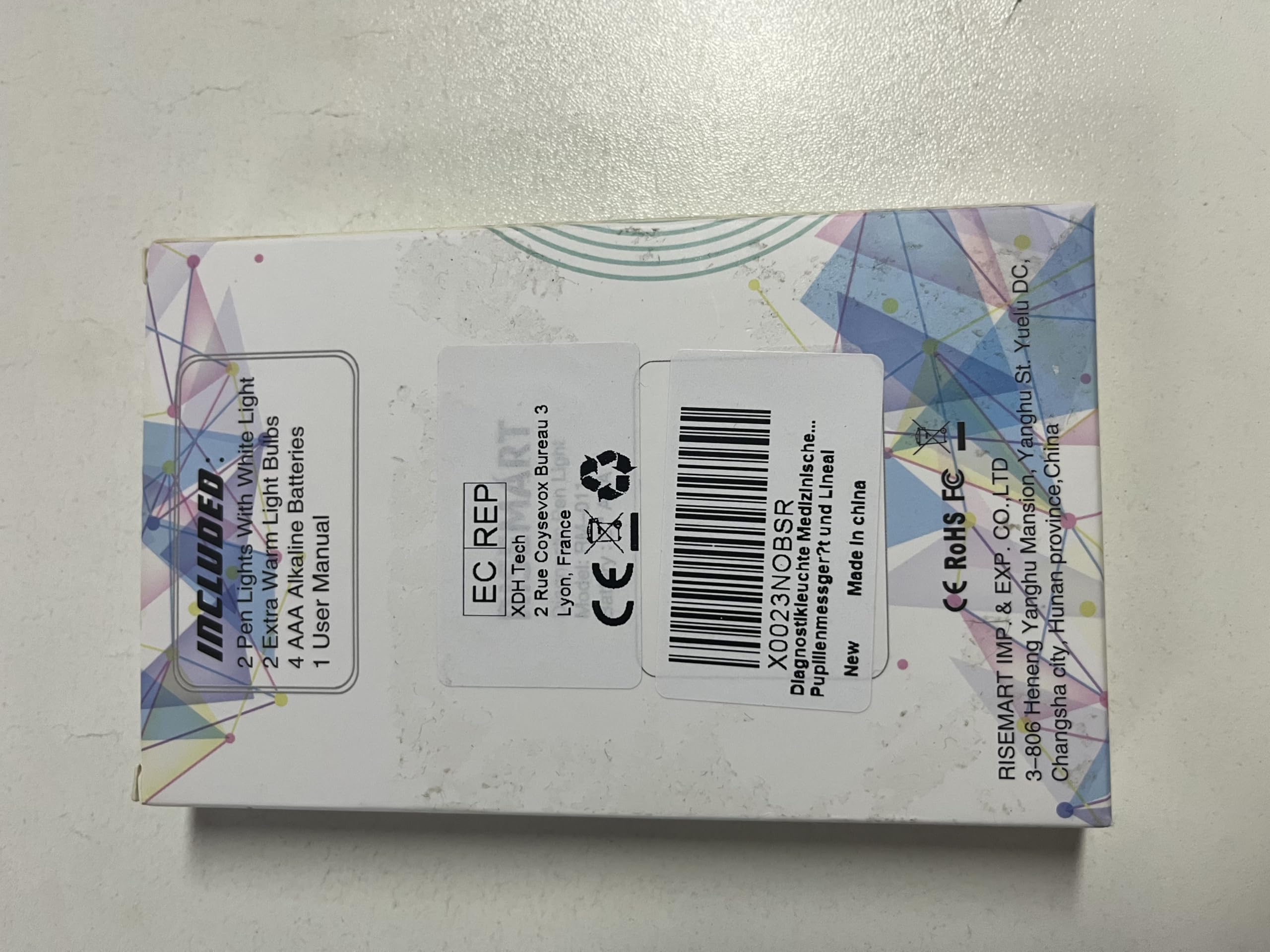 RISEMART Pen Light, Nurse Led Medical Penlight with Pupil Gauge for Nursing Students Doctors Black and Silver with Batteries