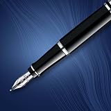 Waterman Expert Fountain Pen Gloss Black Chrome Trim Medium Nib Gift Box view 4