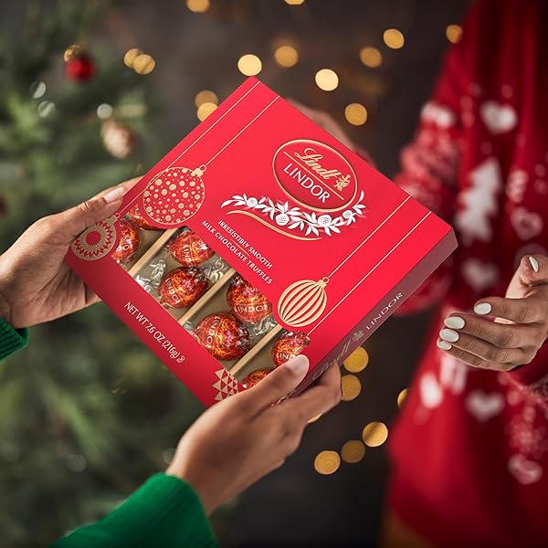 HOLIDAY LINDOR MILK MODERN GIFT BOX, ASSORTED CHOCOLATE CANDY WITH SMOOTH, MELTING TRUFFLE CENTER, 7.6 OZ.