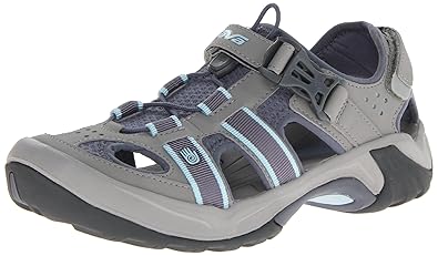 teva trekking sandals