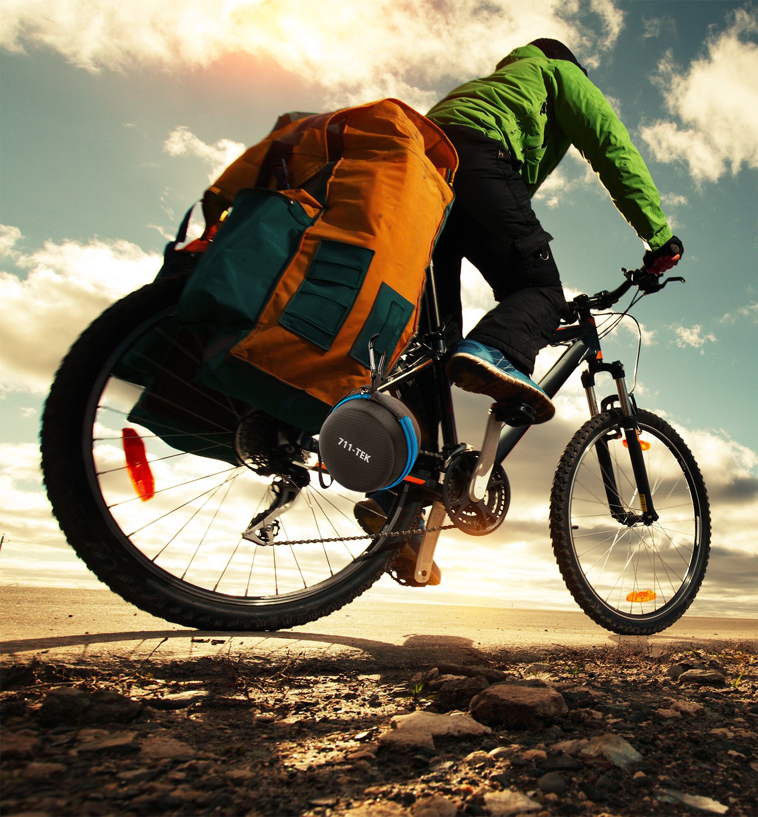 711TEK Echo Dot (2nd Generation) Case, Portable Carrying Travel Bag Protective Hard Case Cover with Screw-Lock Carabiner, Fits Phone Headset, Charger and USB Cable (Black)