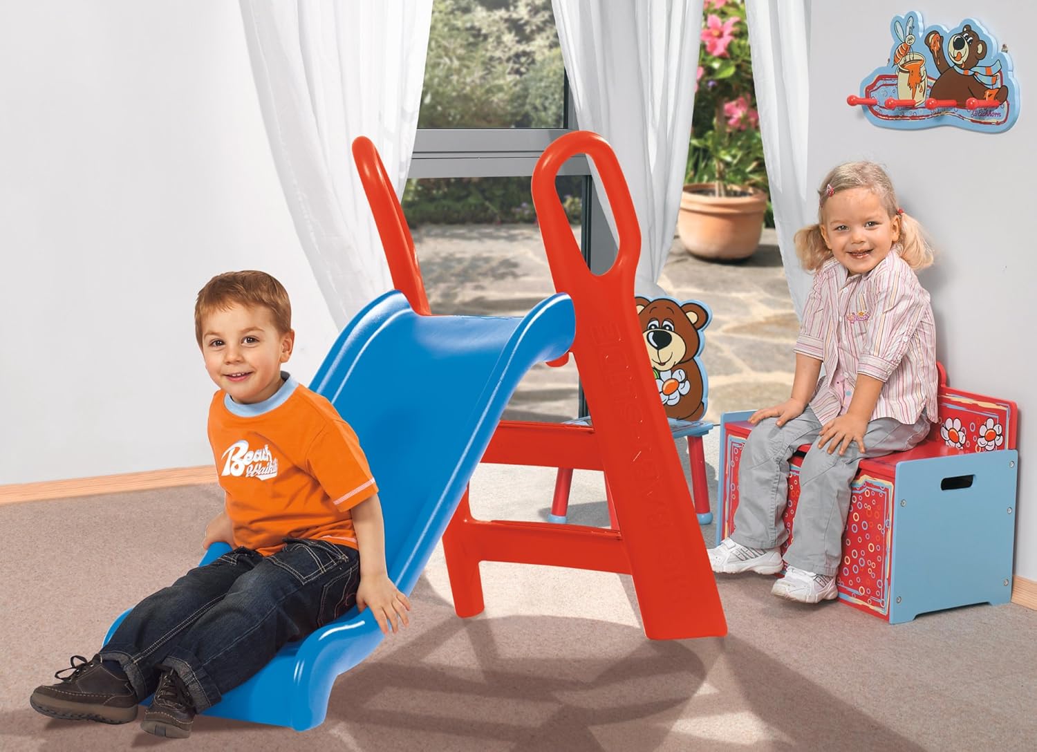 Kinderrutsche im Haus