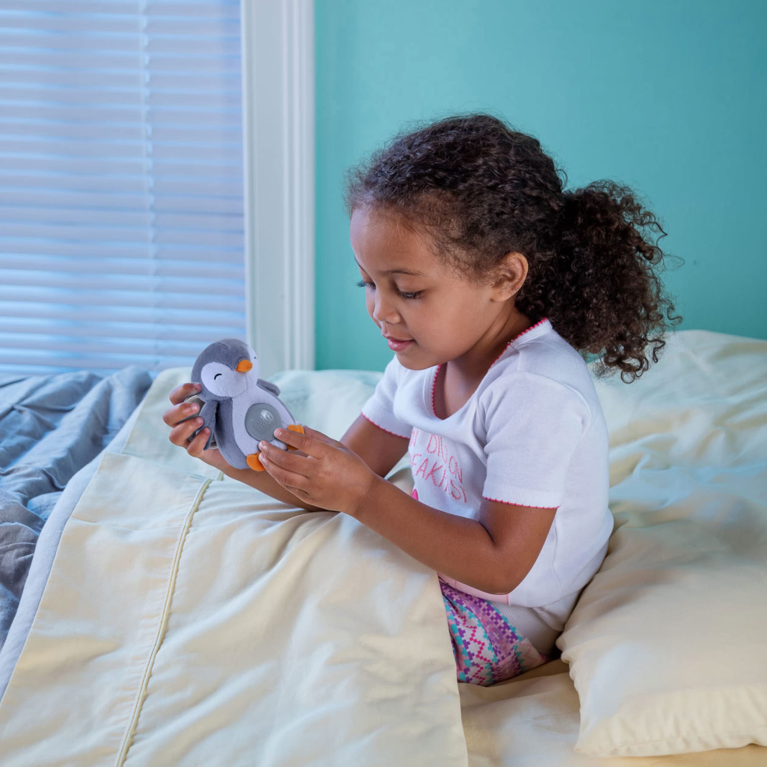 SwaddleMe® Slumber Buddies® Mini (Penguin) - Portable Soother for Baby