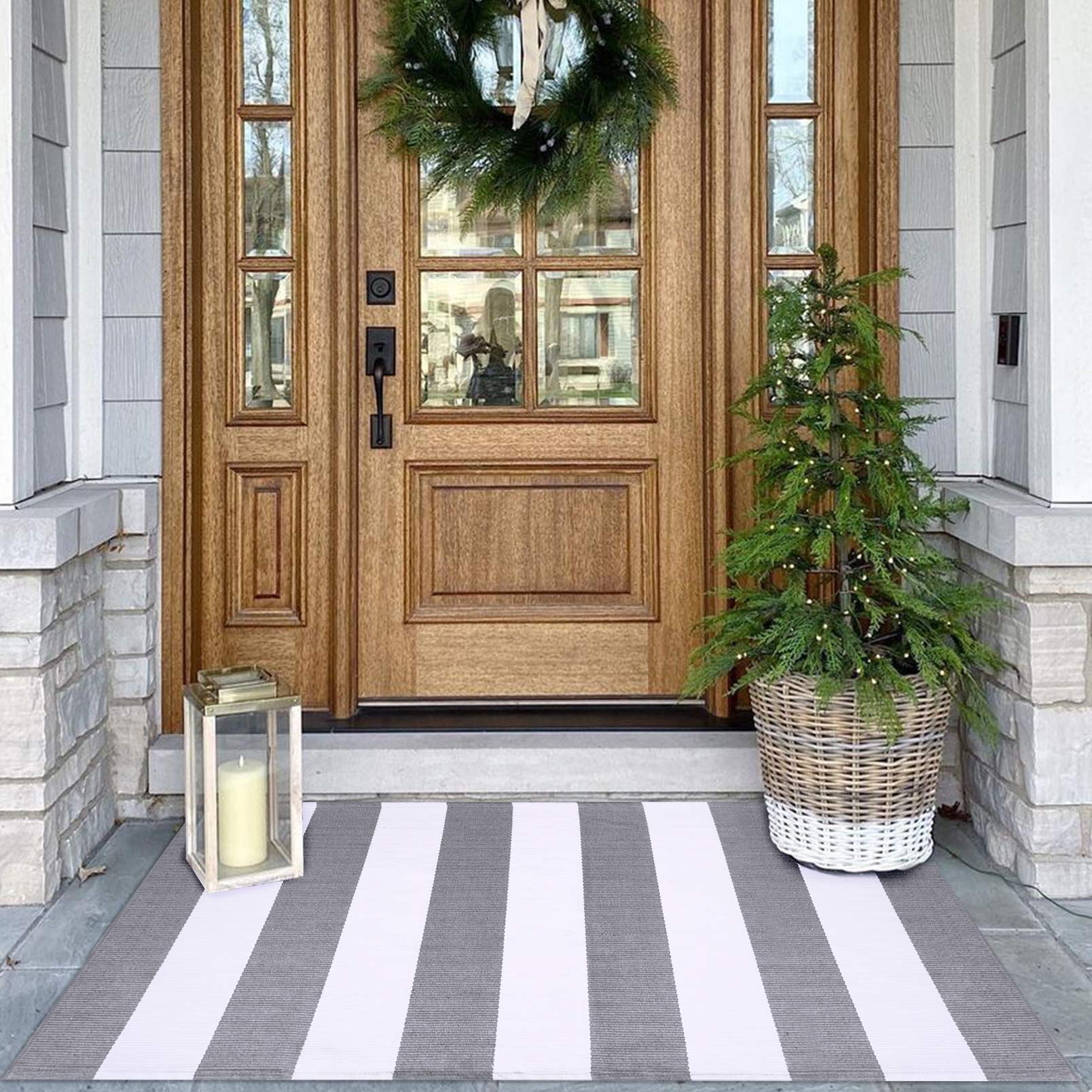 KOZYFLY Striped Outdoor Rug 27.5x43 Inches Front Door Rug Gray and White Hand Woven Cotton Washable Outdoor Doormats Outdoor Entrance Mat for Front Door Kitchen Entryway Patio Front Porch Decor