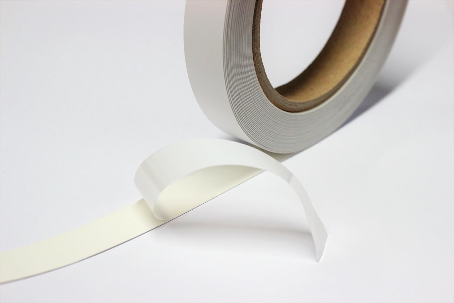 White Self Adhesive Edging Tape, 16 mm x 25 m (Pack of 16), 16mm x 25 metres - Image 4