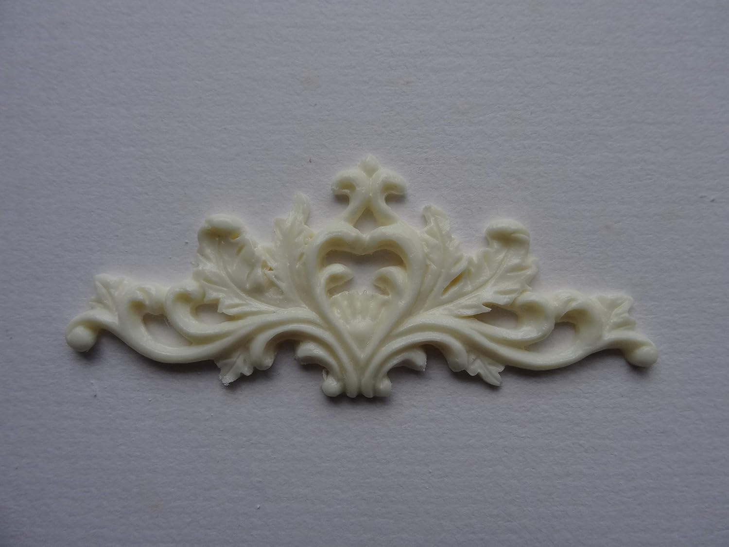 Decorative Small Center Applique Onlay Furniture Moulding O15a