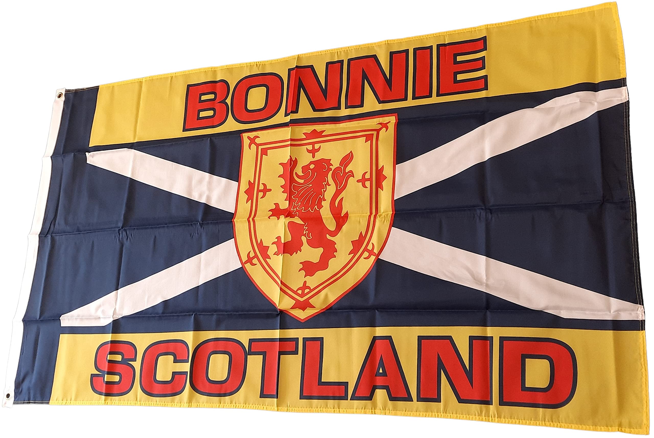 NWFlags Bonnie Scotland Flag 5ft x 3ft 75d Premium Polyester Suitable For Flagpoles | Strong Polyester 5x3 foot material Scottish flag with Eyelets