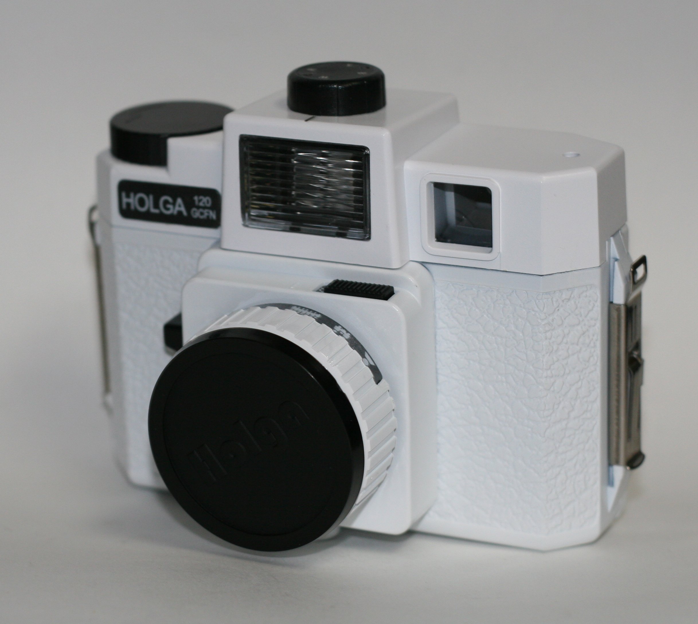 Holga 120 Glass Lens Camera With Colour Flash (White)