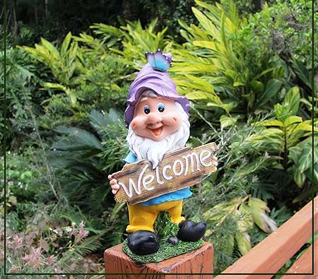 Wonderland Plastic Gnome Holding Welcome Sign (42 cm, Multicolour)