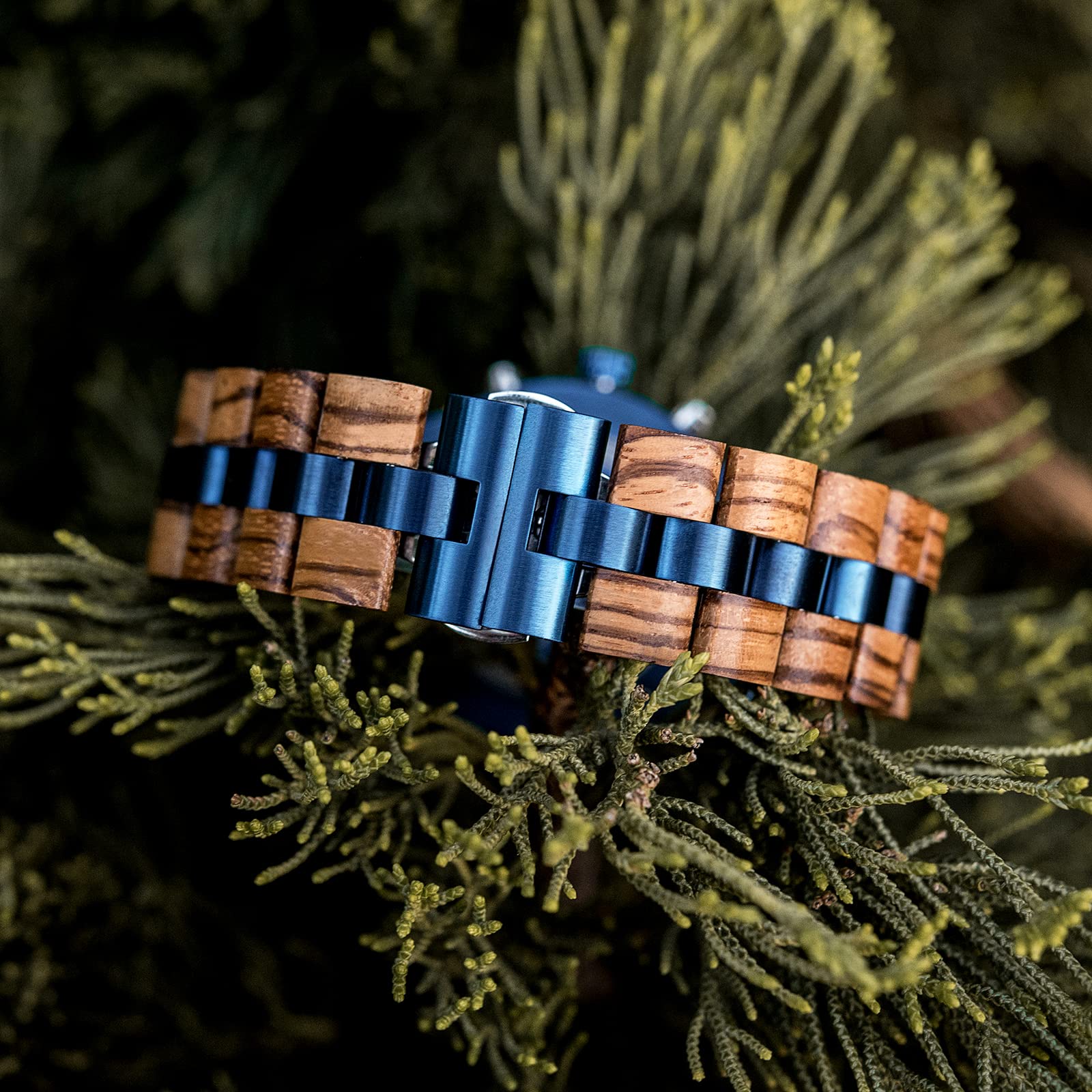 Wooden Wrist Watch for Men Luxury Quartz Luminous Lightweight Waterproof Birthday Gift Christmas Present KINGNOW