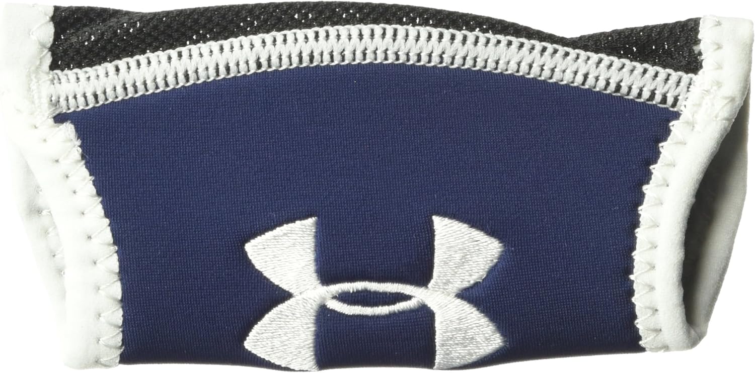 Under Armour Men's Chinstrap Chin Pad, Black (002)/White, One Size Fits All : Sports & Outdoors