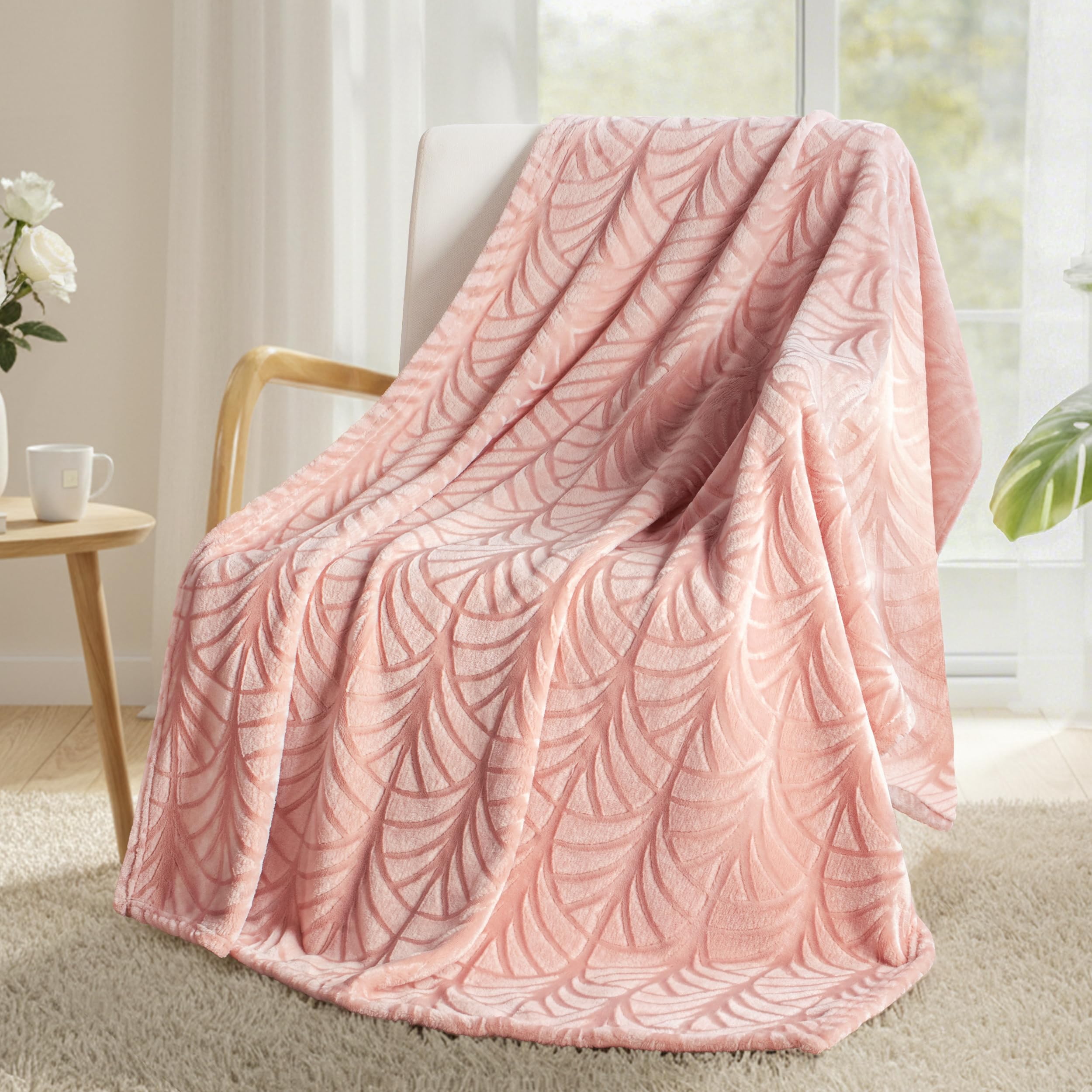 Whale Flotilla Flannel Fleece Throw Blanket for Sofa, 130x150 CM Soft Fluffy Velvet Sofa Blanket with Decorative Vintage Pattern for All Season, Warm and Lightweight, Pink — image 1