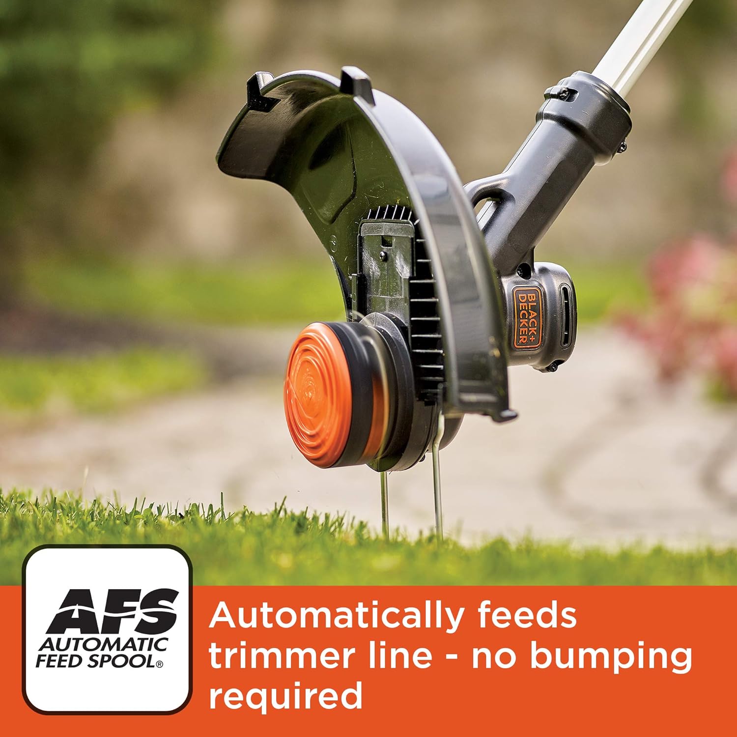 BLACK+DECKER 40V Max Cordless Sweeper & String Trimmer Combo Kit (LCC340C) : Garden & Outdoor