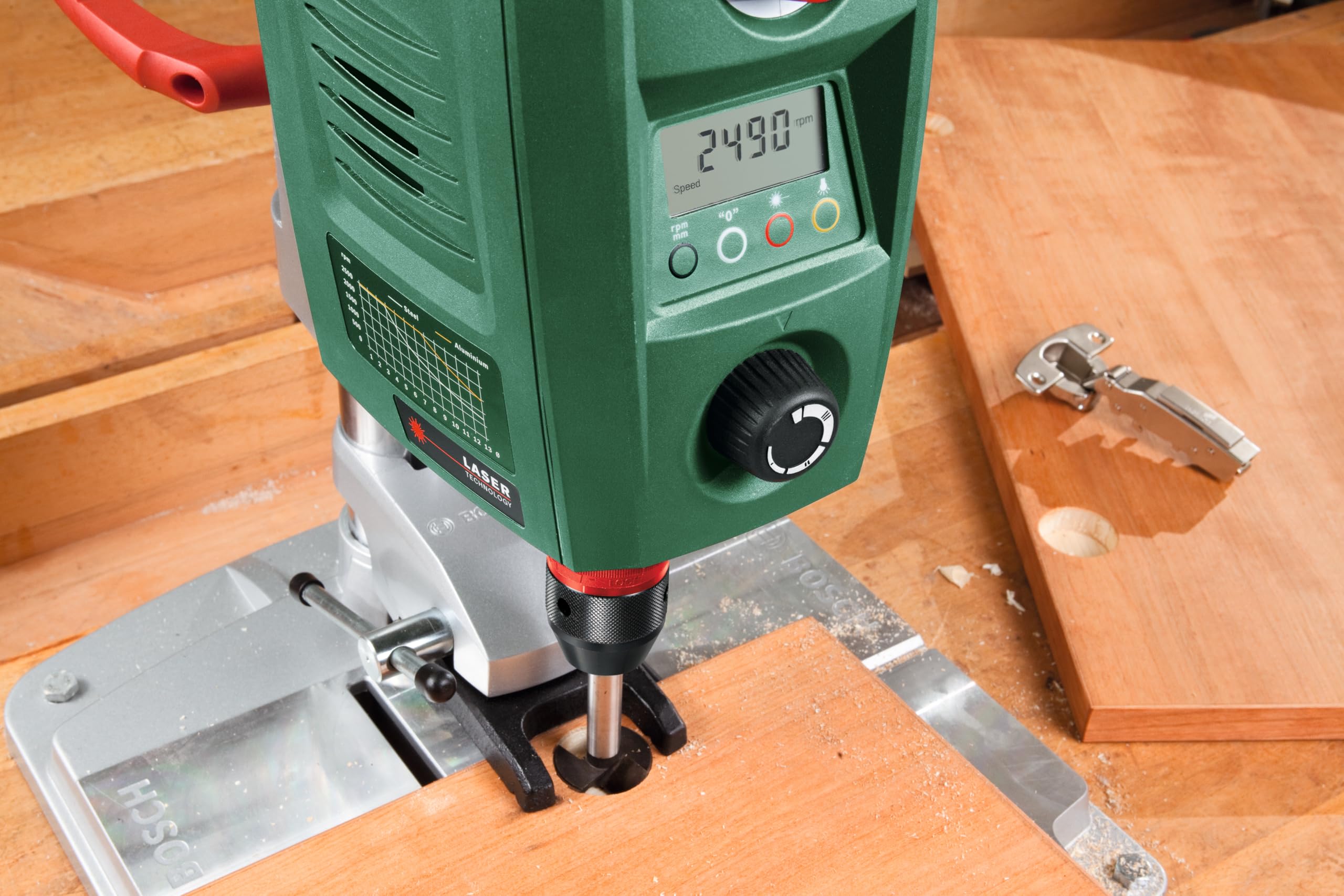 Bosch Tischbohrmaschine PBD 40 (710 W, Max. Bohr-Ø in Stahl/Holz: 13 mm/40 mm, Bohrhub 90mm, im Karton) 5