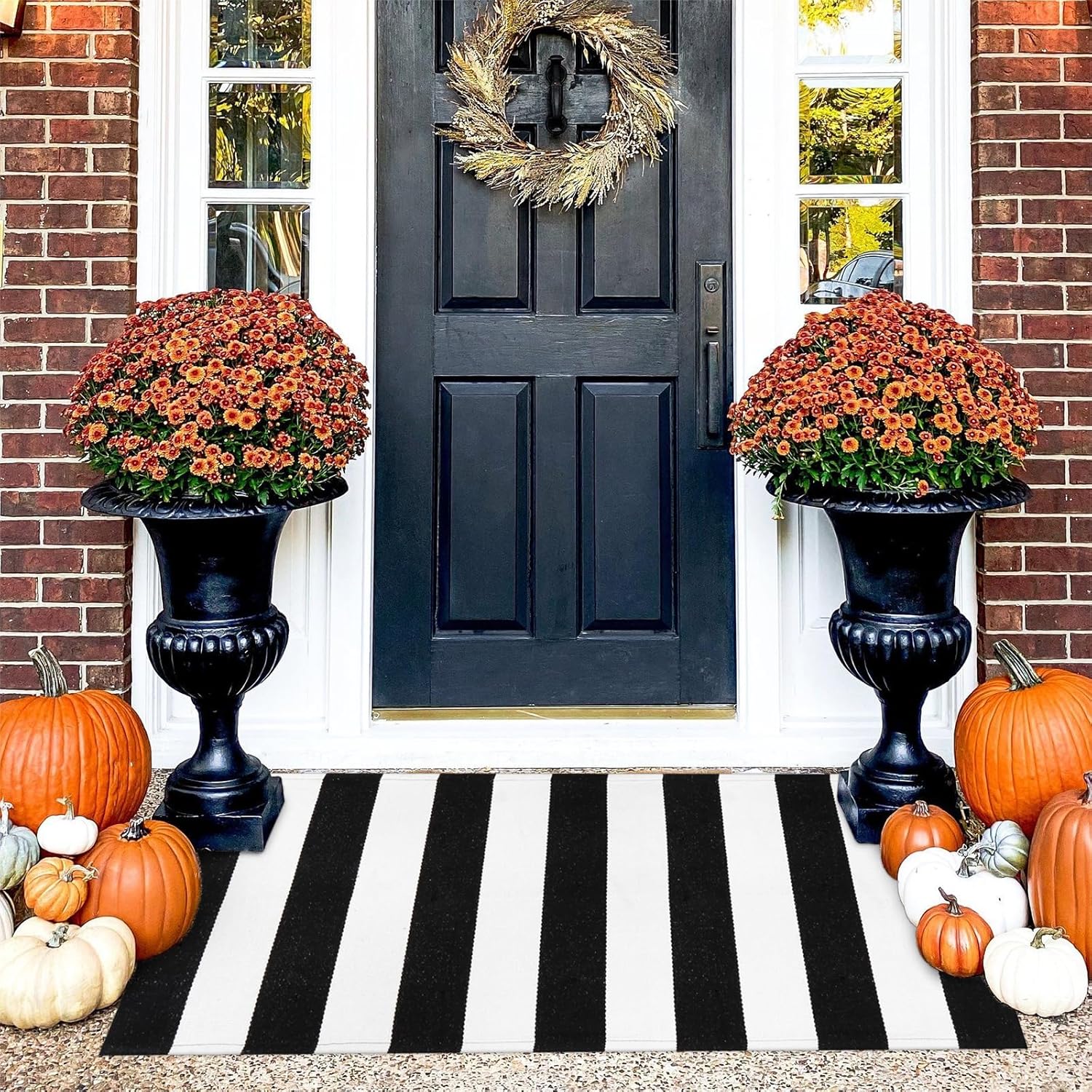 Rugs, Pads & Protectors - Collive Black and White Outdoor Striped Rug 24