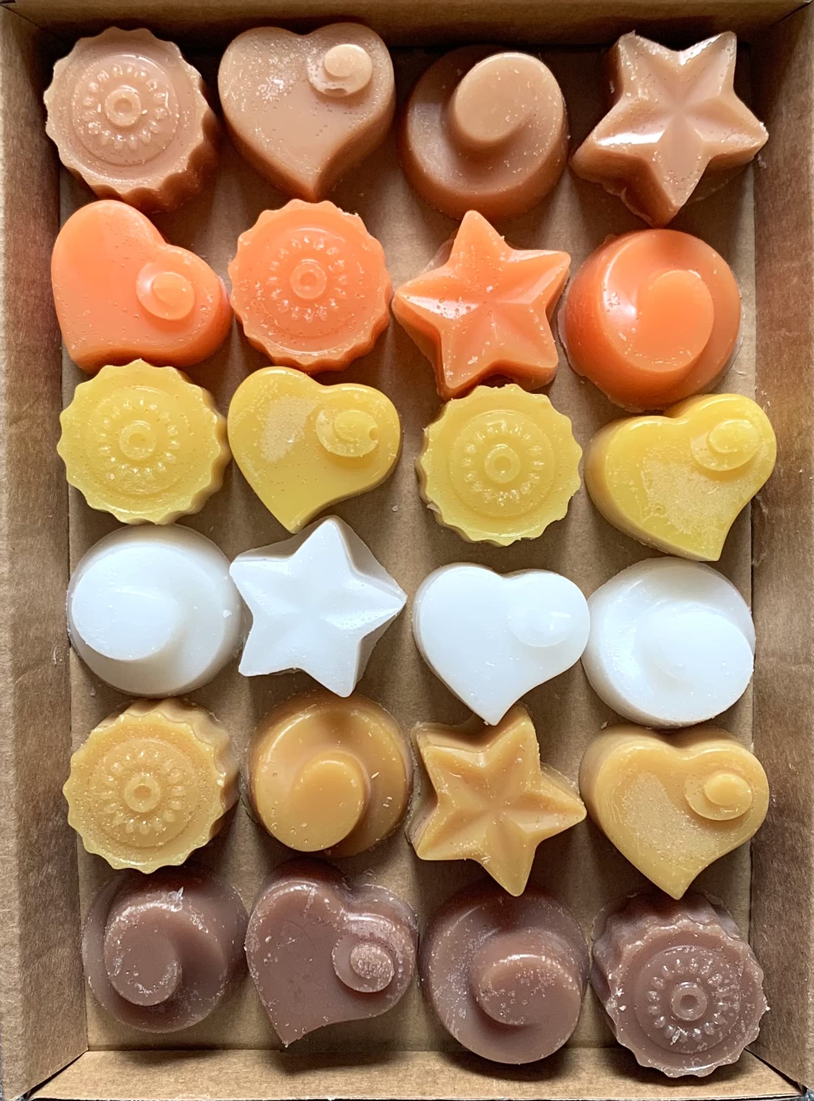 Gower Coast Crafts Handmade Premium Quality Highly Scented Wax Melts. 24 x 5g Melts in each pack (Woody & Spicy)