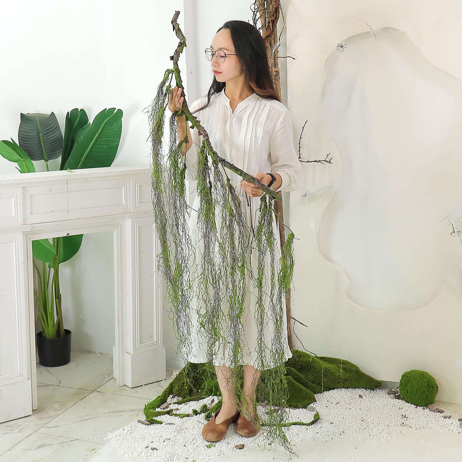 Photo 1 of 63Inch Realistic Bendable Curly Weeping Willow Branches Tree Vine Swags Wood Twigs Crafts Moss Greenery Garland Creepy Jungle Vines for Halloween Wall Hanging Outdoor Mantel Ceiling Swing Decoration